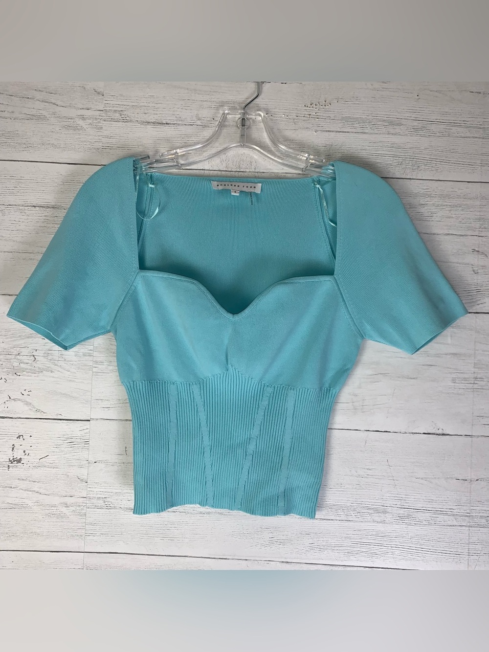 Endless Rose blue Cropped Short Sleeve Sweetheart Neckline Knit Sweater Size S